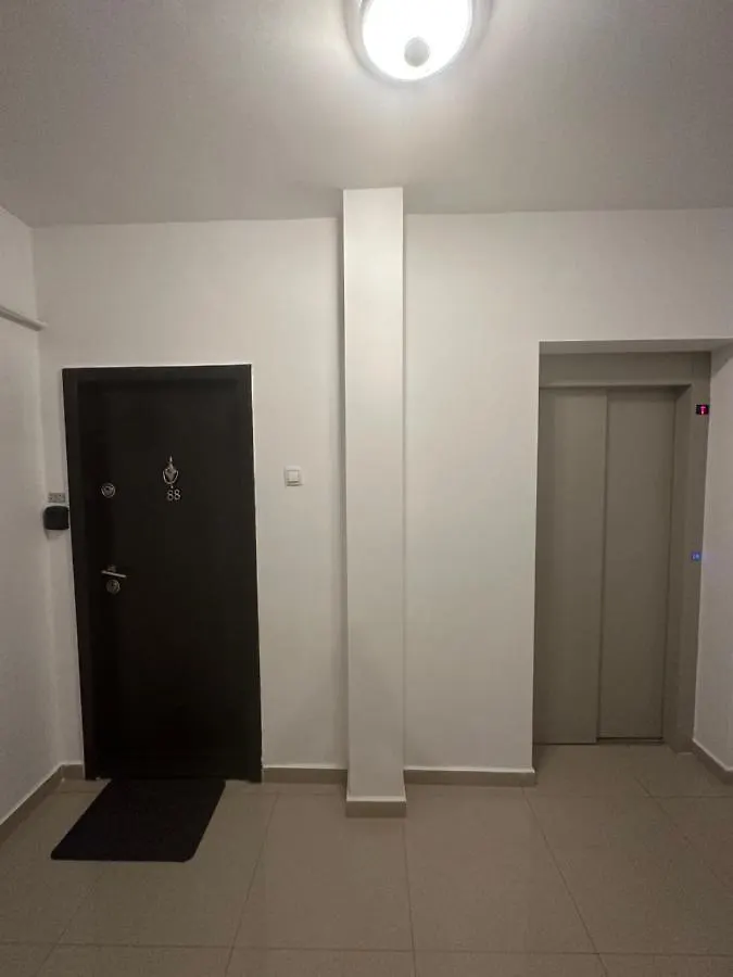 Apartament In Cartierul Verde ! Apartment Bucharest