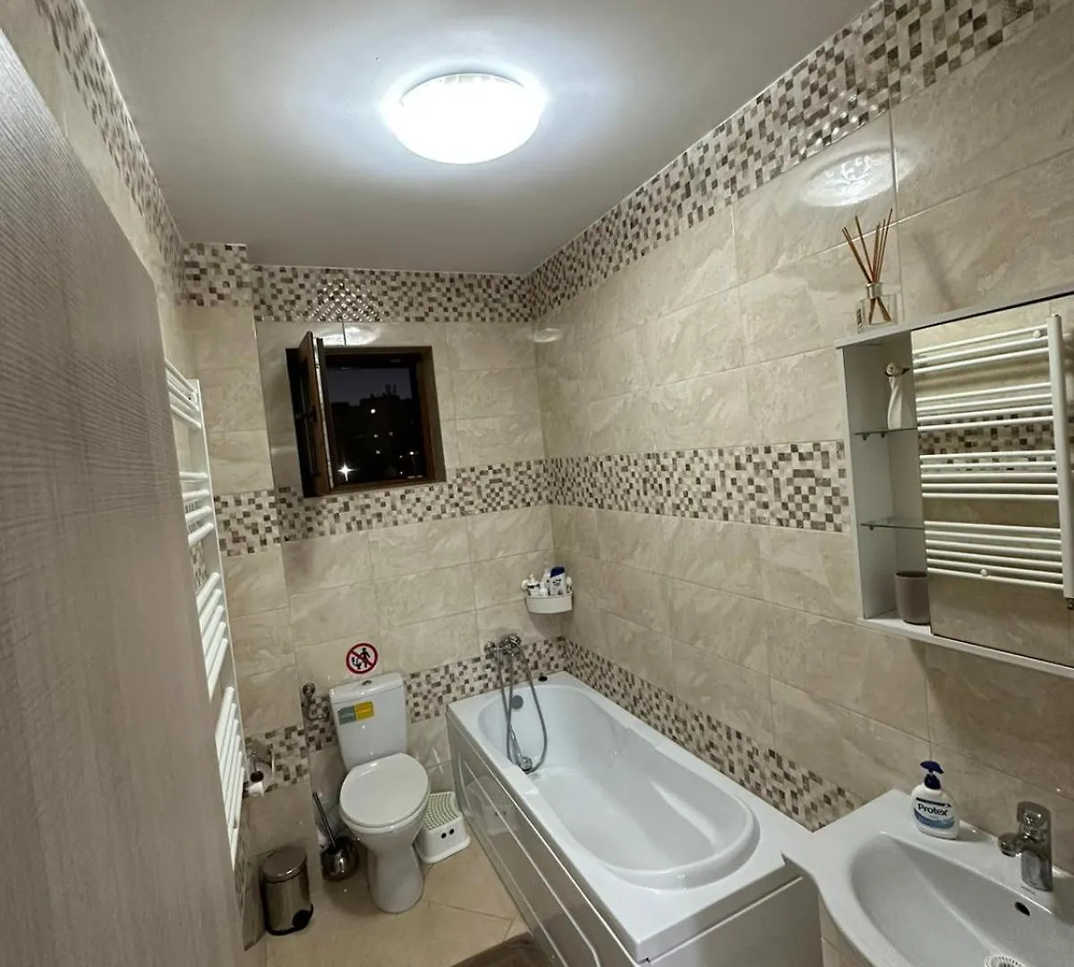 Apartament In Cartierul Verde ! Apartment Bucharest 0*,