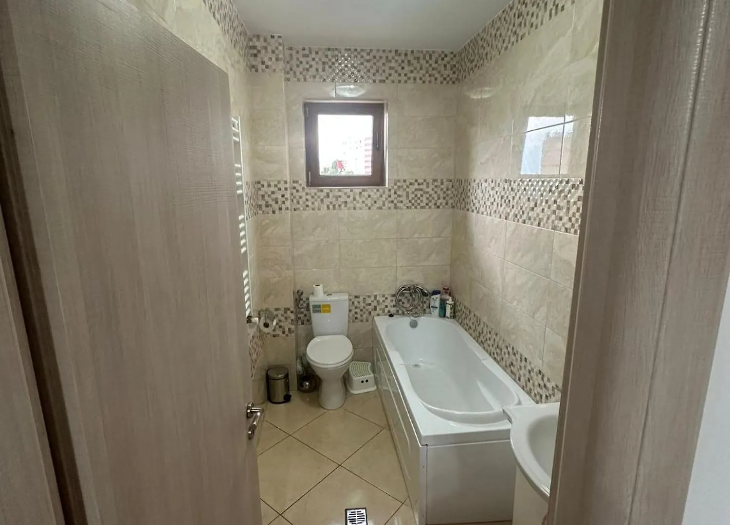 Apartament In Cartierul Verde ! Apartment Bucharest